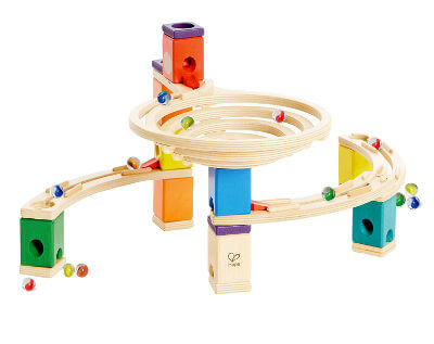 Pistas y circuitos de canicas y bolas