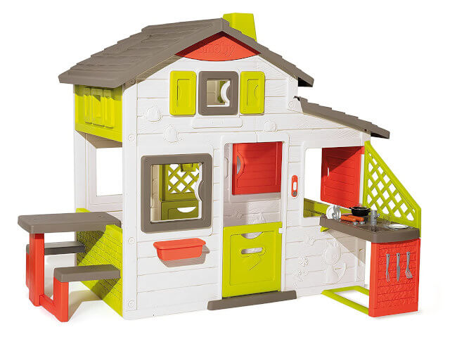 Construcciones gigantes, casas y tiendas de campaña